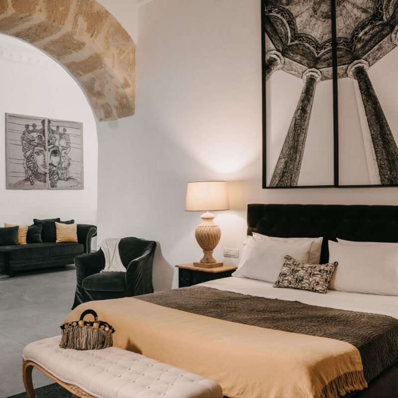 Palazzo Natoli è un elegante Boutique Hotel nel cuore del centro storico di Palermo.